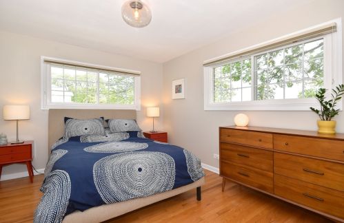 405 Church St, Elmhurst IL 60126-3644 exterior