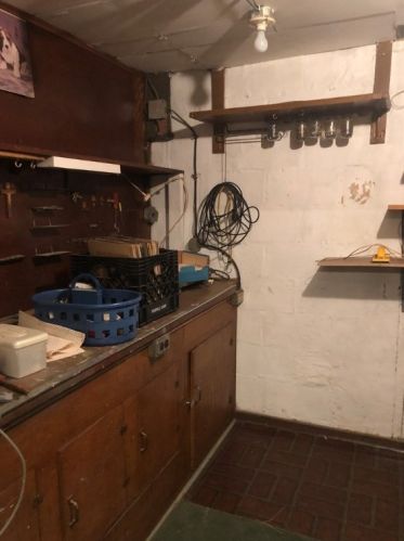 707 Louisa St, Pittsburgh PA 15210-2322 exterior