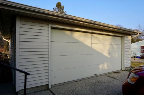 1800 Fenner Rd, Meskegon MI 49445-1906 exterior