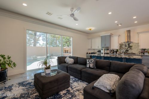 6823 39 Pl, Phoenix AZ 85008-2237 exterior