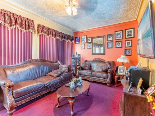 1627 Mcvicker Ave, Chicago IL 60630-1925 exterior