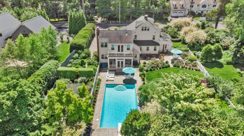 58 North Ave, Westport, CT 06880-2718