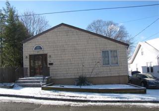 10 Clark Ave, Edison, NJ 08817-3417