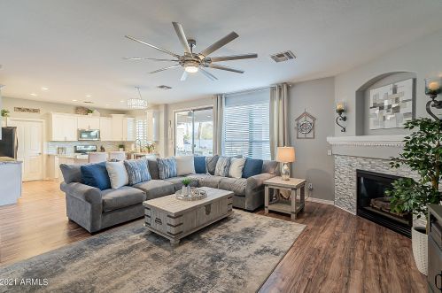 2883 Birchwood Pl, Chandler AZ 85249-5572 exterior