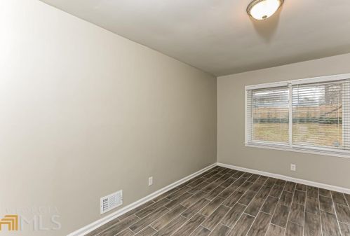 2703 Larkspur Dr, Atlanta GA 30316-4322 exterior