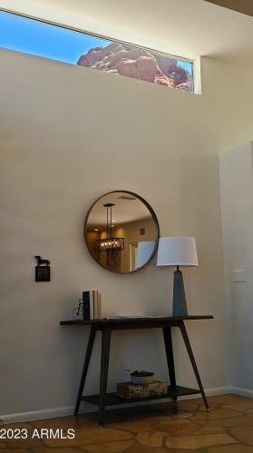 5761 Echo Canyon Cir, Phoenix AZ  85018-1270 exterior