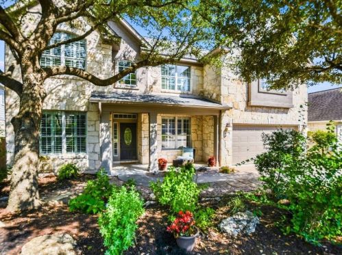 8113 Cobblestone, Austin, TX 78735-7902