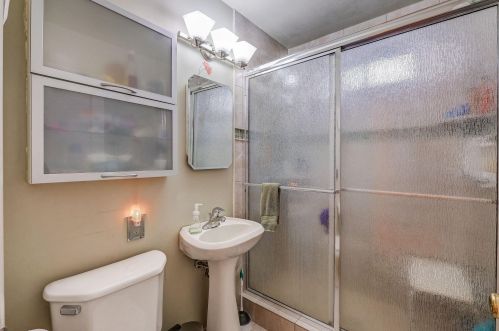 1763 Barclay St, Saint Paul MN 55109-4401 exterior