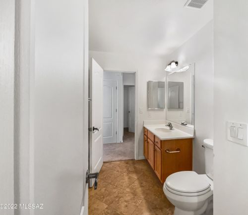 10451 Oakbrook St, Tucson AZ  85747-5965 exterior