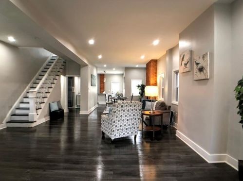 7207 Race St, Pittsburgh, PA 15208-1433