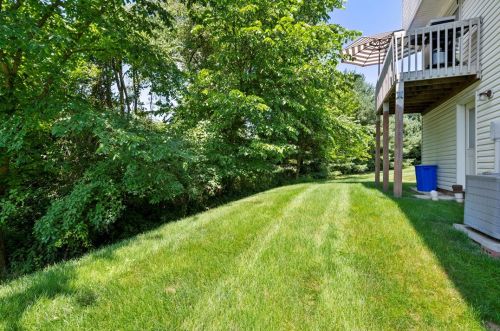 224 Mnr Vw Dr, Manor PA 15665-9734 exterior