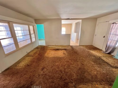 237 Edward Ave, Fullerton CA 92833-2807 exterior