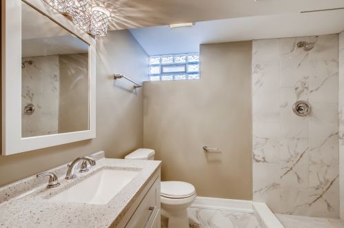 1757 71st Pl, Chicago IL  60649-2308 exterior