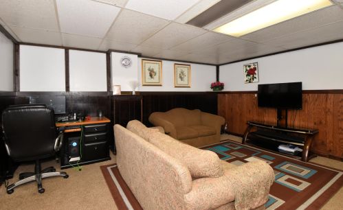 3777 69th St, Milwaukee WI  53220-1812 exterior