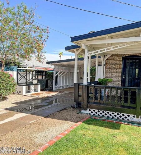 1314 Brill St, Phoenix AZ  85006-2815 exterior