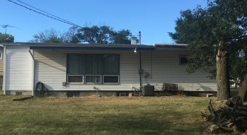 7131 Ash Pl, Gary IN 46403-3919 exterior