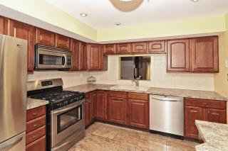 180 Essex Pl, Morganville NJ  07751-1702 exterior