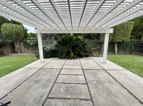 4260 Porter Ave, Fullerton CA 92833-3457 exterior