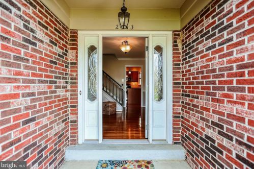 2313 Laurelwood Ter, Silver Spring, MD 20905-6417