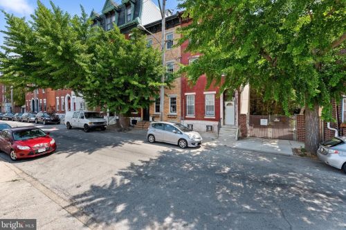 997 6th St, Philadelphia PA  19123-1405 exterior