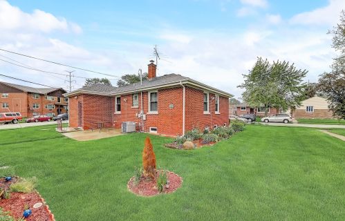 510 Jefferson St, Dolton IL 60419-1126 exterior