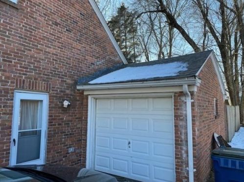 187 Morton St, West Springfield, MA 01089-2365