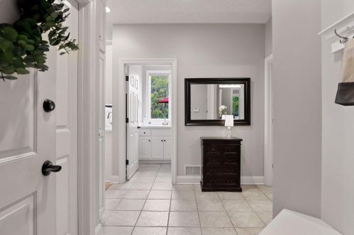 3544 Crestmoor Dr, Saint Paul MN 55125-5028 exterior