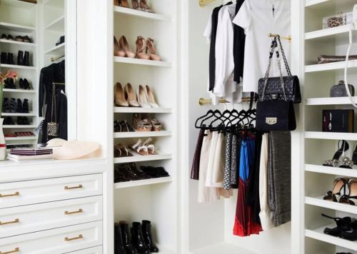 3364 Knollwood Dr, Atlanta GA 30305-1022 exterior