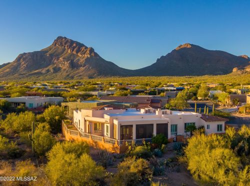 2240 Lone Star Pl, Tucson AZ  85713-6732 exterior