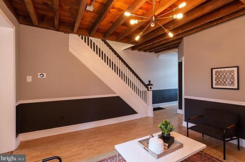 249 New Holland Ave, Lancaster PA 17602-2301 exterior