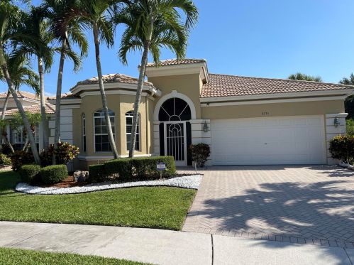 8735 Milport Dr, Boynton Beach, FL 33472-6913