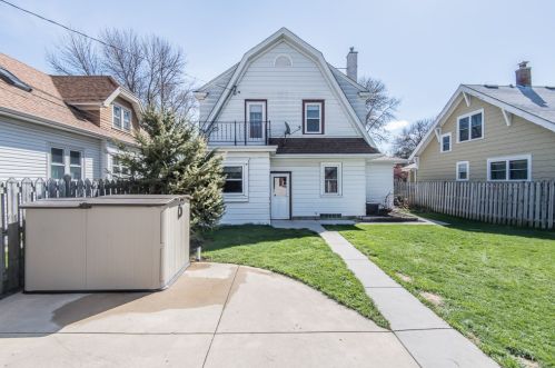 2157 67th Pl, Milwaukee WI 53219-1308 exterior