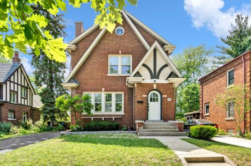 11362 Oakley Ave, Chicago, IL 60643-4139