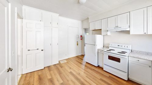 516 Douglas Ave, Kalamazoo MI  49007-3101 exterior