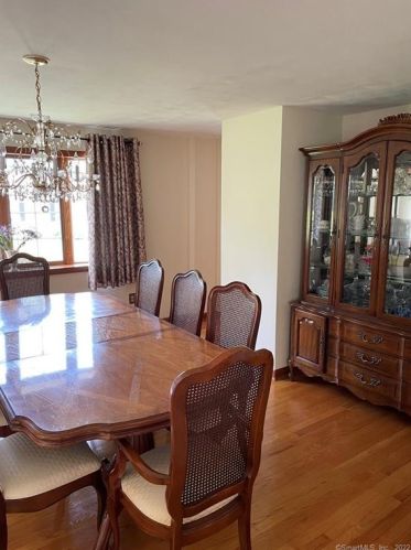 43 Grandview St, New Britain CT 06053-3048 exterior