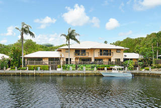 5282 Boca Marina Cir, Boca Raton FL  33487-5247 exterior