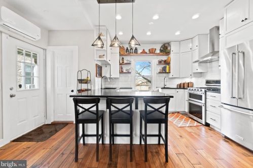 2010 Jackson St, Washington DC 20017-2954 exterior