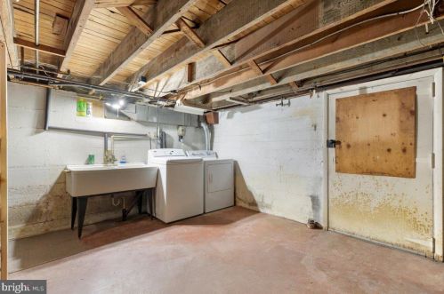 1115 St, Pottstown PA 19464-5865 exterior