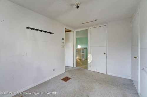 302 4 Ave, Belmar NJ 07719-2155 exterior