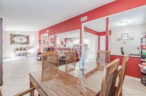 15806 Country Lk Dr, Tampa FL 33624-1539 exterior