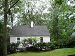 47 Roundwood Rd, Newton, MA 02464-1218