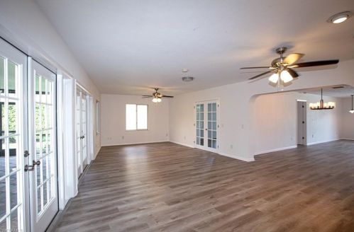 1978 Countess Ct, Naples FL 34110-1000 exterior