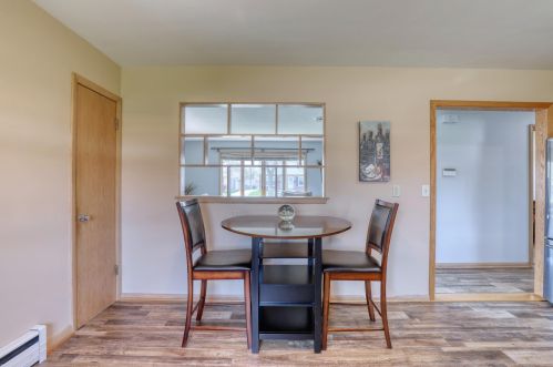 3766 88th St, Milwaukee WI  53222-2705 exterior