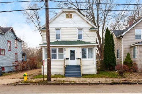 126 Stockbridge Ave, Kalamazoo MI 49001-2881 exterior