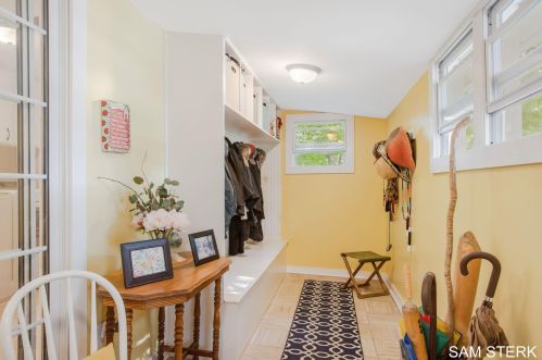 6498 Duncan Lk Rd, Middlevle MI 49333-9730 exterior