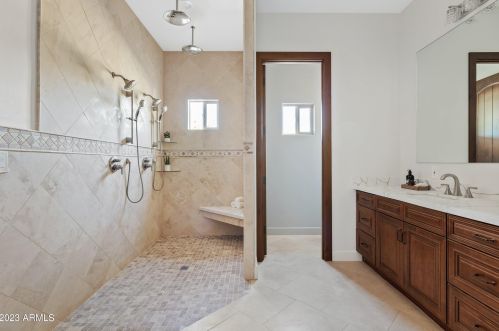 36648 27th Ave, Phoenix AZ 85086-8747 exterior