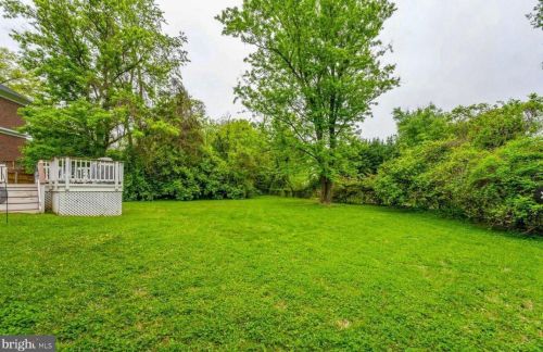 6801 Dillon Ave, Mc Lean VA  22101-4435 exterior