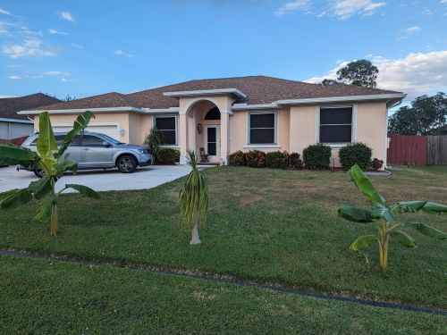 2831 Eagle Dr, Fort Pierce, FL 34984-6317