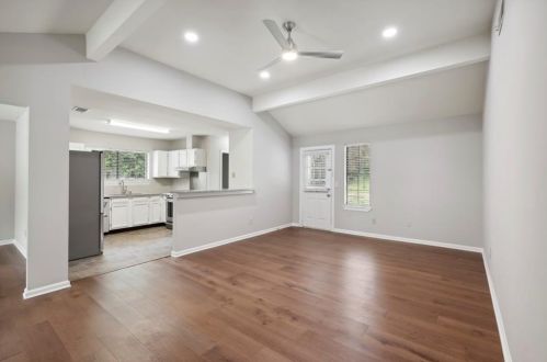 1406 Cartecay Dr, Atlanta GA  30319-3404 exterior