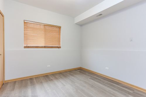 1116 Vermont, Chicago IL 60827-6521 exterior